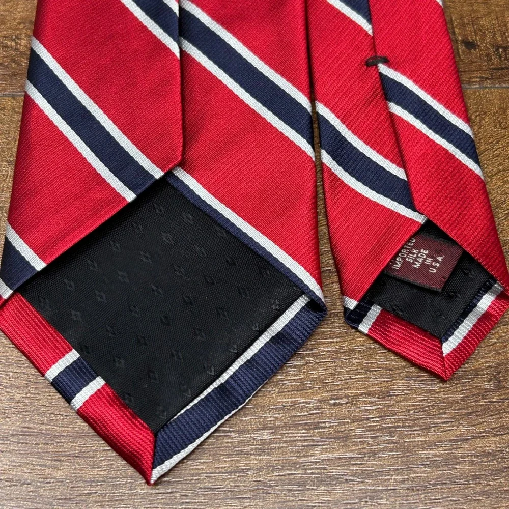 Allen Edmonds Collection Red & Navy Striped 100% Silk Necktie USA